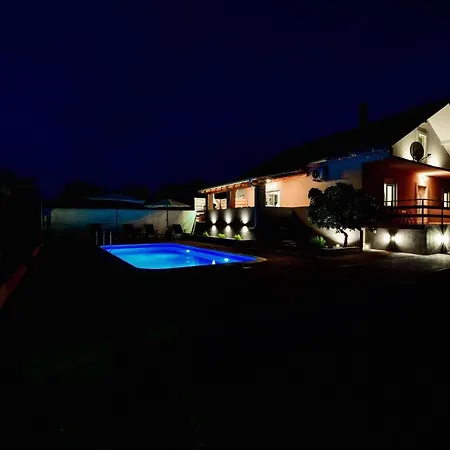 House Gabriela