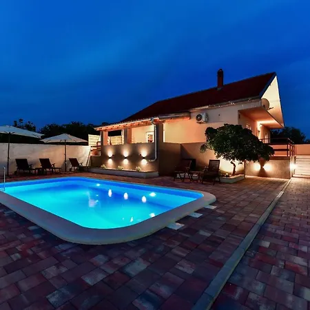 House Gabriela *