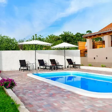 House Gabriela *